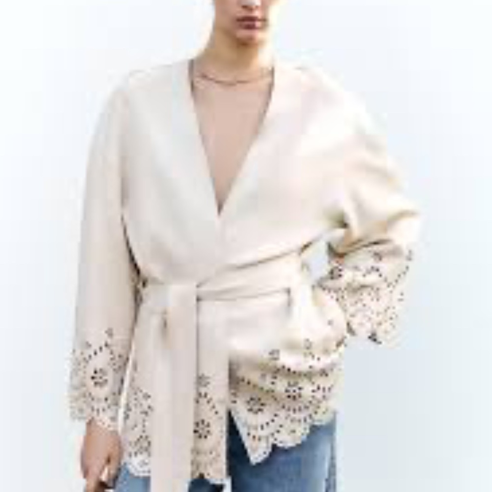 ZARA DIE-CUT SUEDE EFFECT ECRU JACKET XS-S